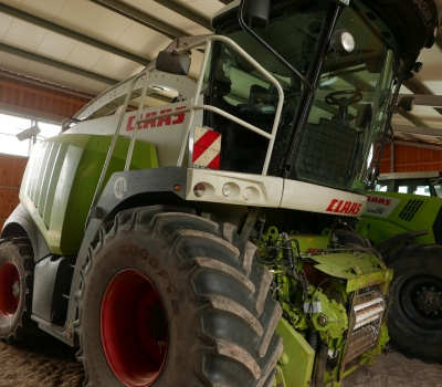 Häcksler Claas Jaguar Landmaschine